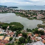 Casa Laguna - Geriba